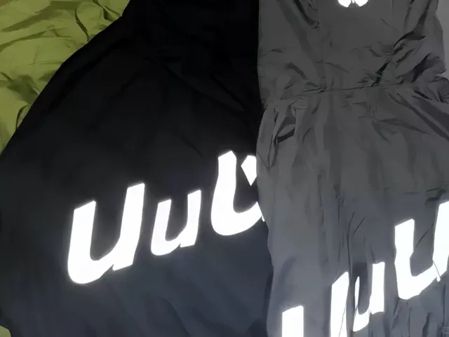 Tシャツやアクティブウェアの装飾に使う反射プリントのディテール