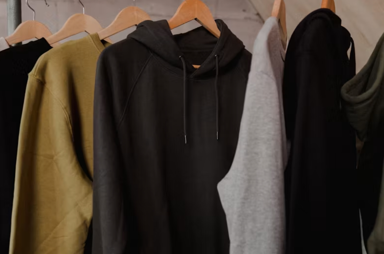 Bulk hoodie rack display for size tolerance and final measurement review