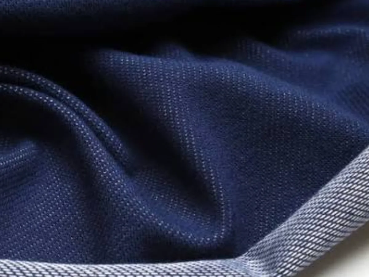 Strickdenim mit weicher Rückseite für Hoodie- und Sweatshirt-Styles