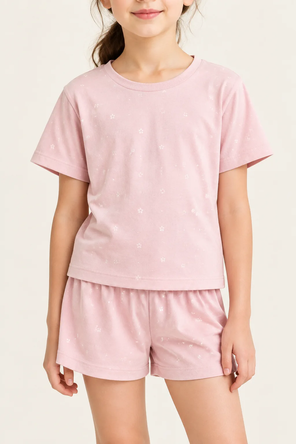 Kidswear fit reference showing a finished garment and size-range product context