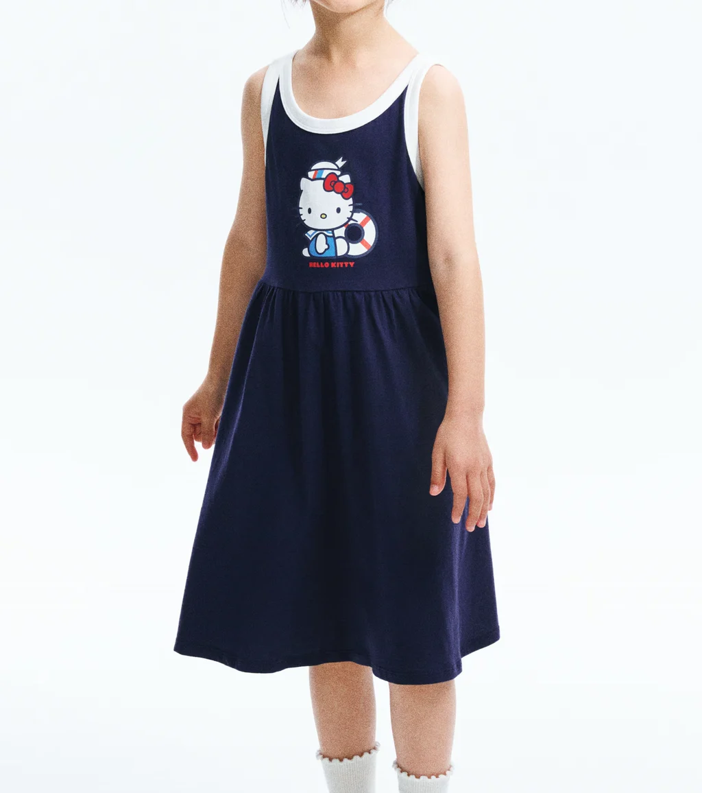 Marineblaues ärmelloses Kleid mit weißem Kragen