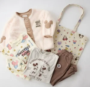 Roomwear set reference supplied by the client for a Japanese lucky-bag OEM article.
